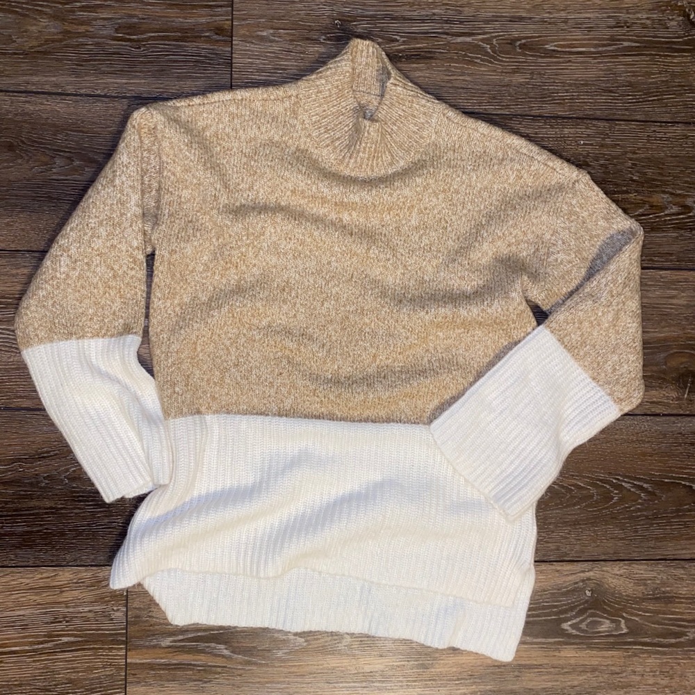 •NEW!• Michael Kors two tone sweater